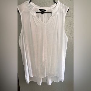 Simply Vera XXL White Sleeveless High Low V-Neck Blouse